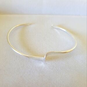 Elegant Wire Wave Sterling Silver (.925) Cuff Bracelet 